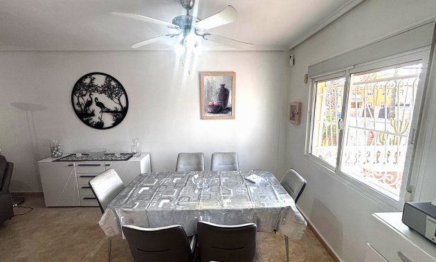 Resale - Townhouse -
Ciudad Quesada - Doña Pepa