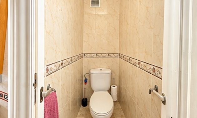 Resale - Townhouse -
Ciudad Quesada - Doña Pepa