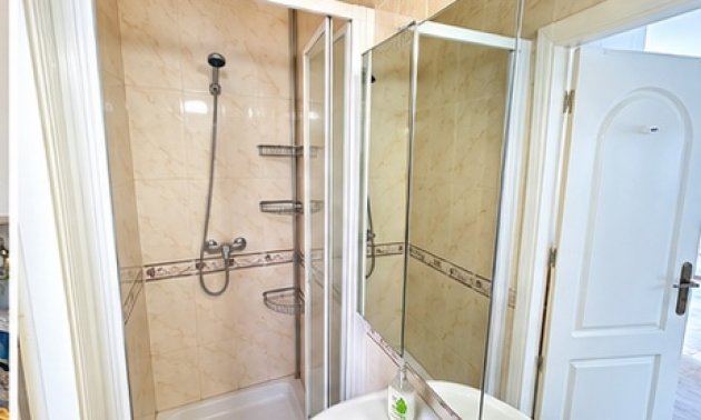 Resale - Townhouse -
Ciudad Quesada - Doña Pepa