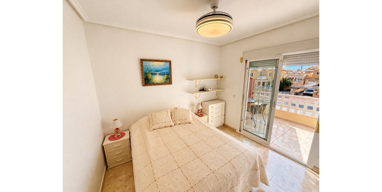 Resale - Townhouse -
Ciudad Quesada - Doña Pepa