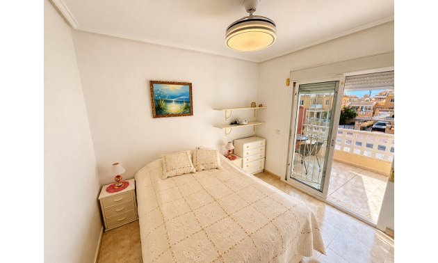 Resale - Townhouse -
Ciudad Quesada - Doña Pepa