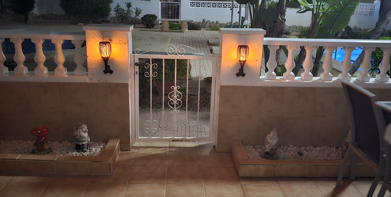 Resale - Townhouse -
Ciudad Quesada - Doña Pepa
