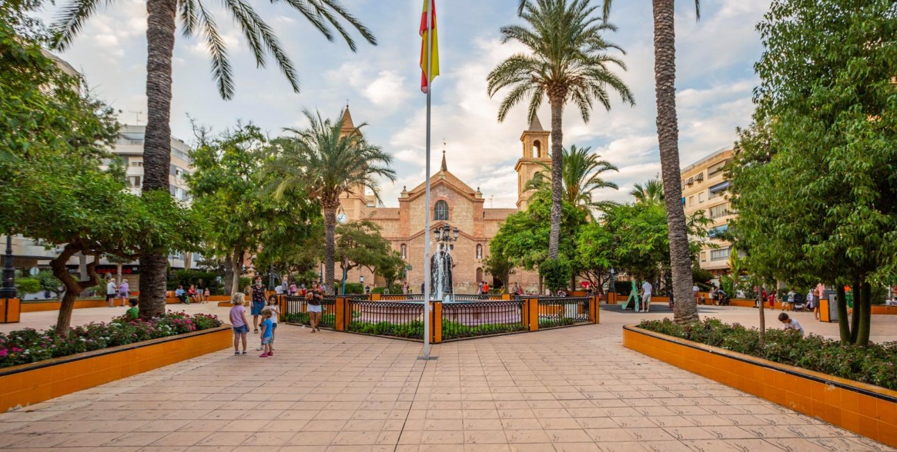 Rynek wtórny - Bungalow -
Torrevieja - La Mata