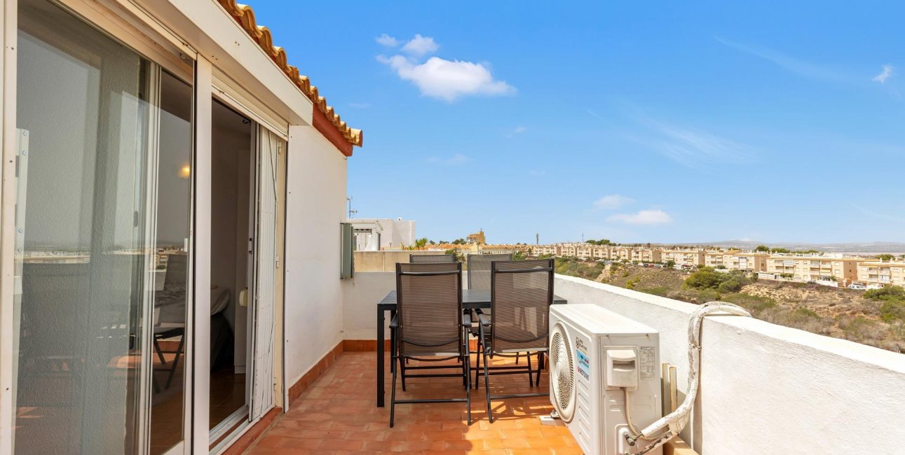 Rynek wtórny - Penthouse -
Torrevieja - Torre la mata