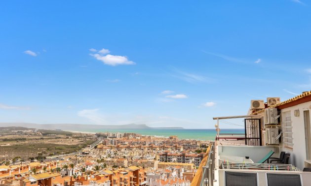 Rynek wtórny - Penthouse -
Torrevieja - Torre la mata