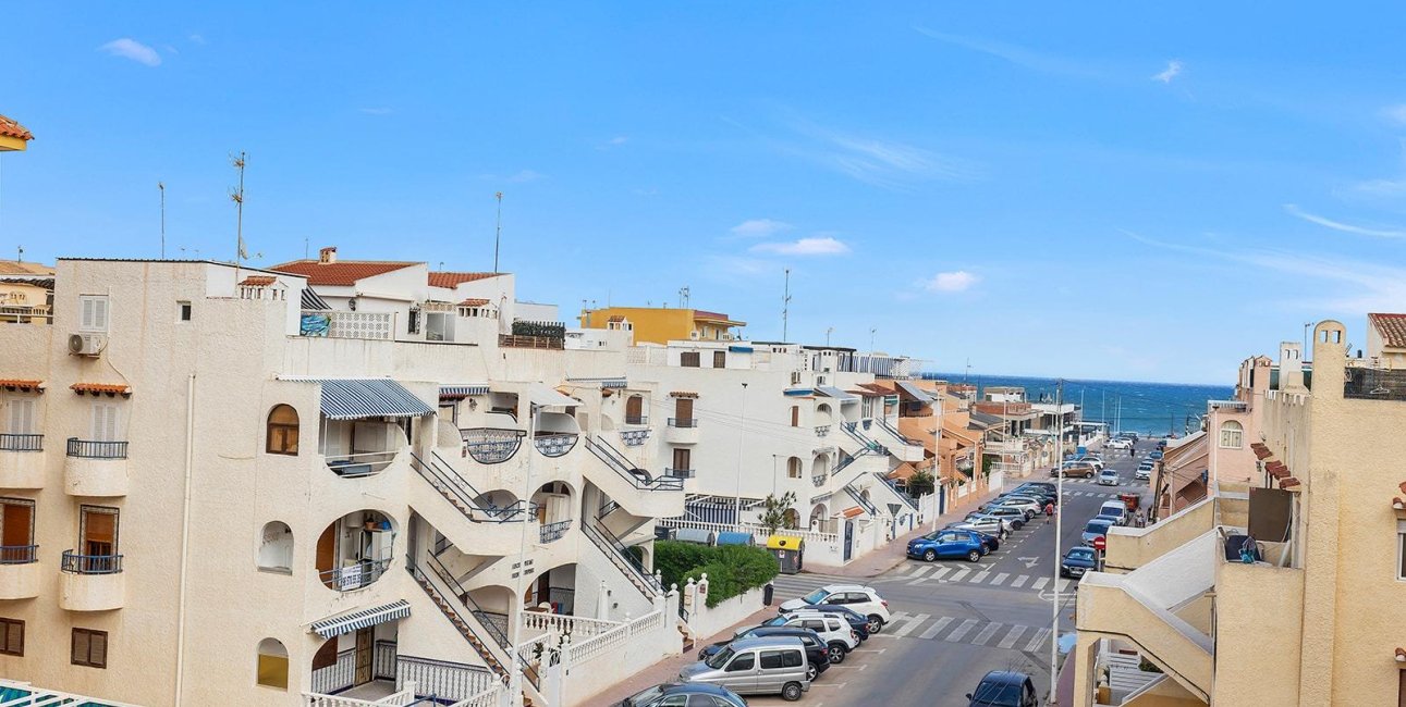 Rynek wtórny - Mieszkanie w bloku -
Torrevieja - La Mata