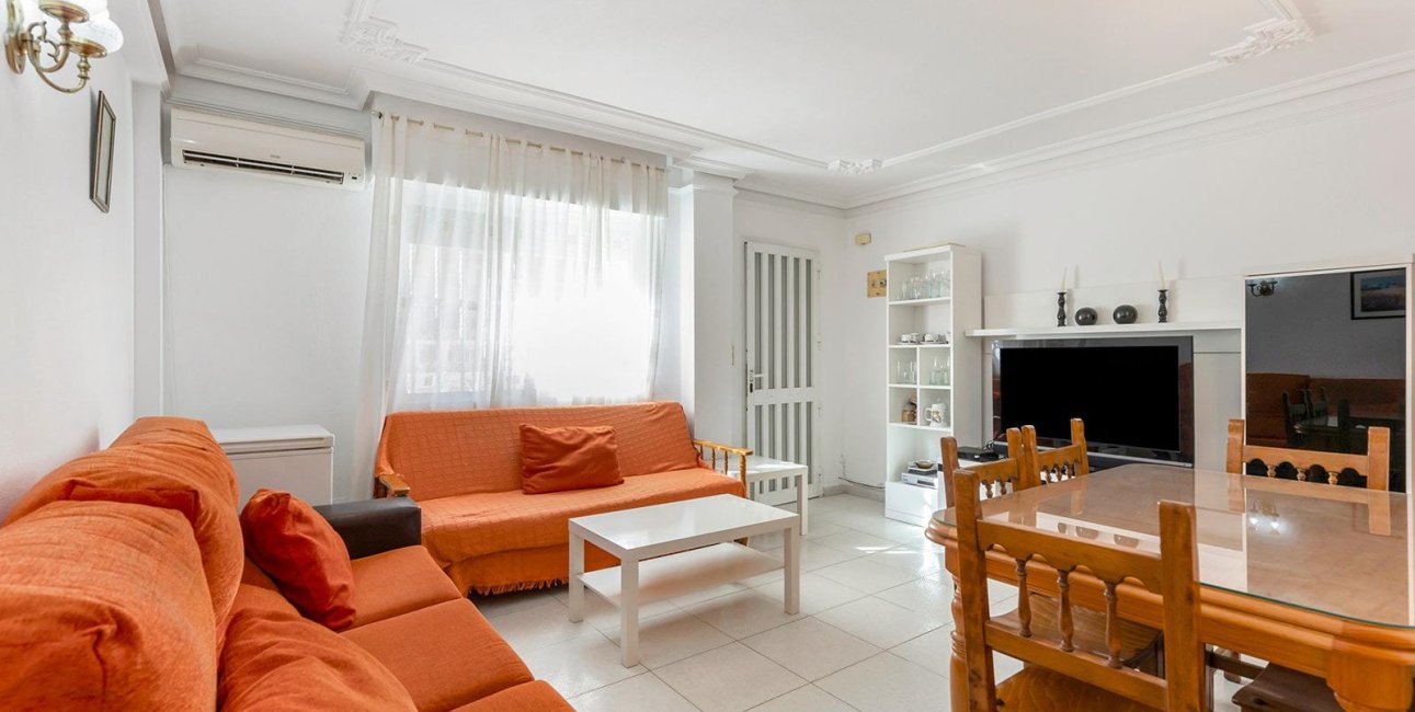 Resale - Townhouse -
Torrevieja - La Mata