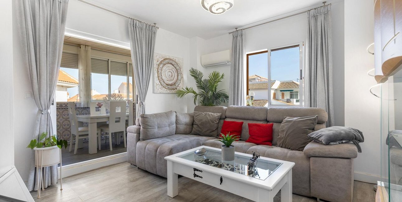 Rynek wtórny - Penthouse -
Torrevieja - Los Europeos