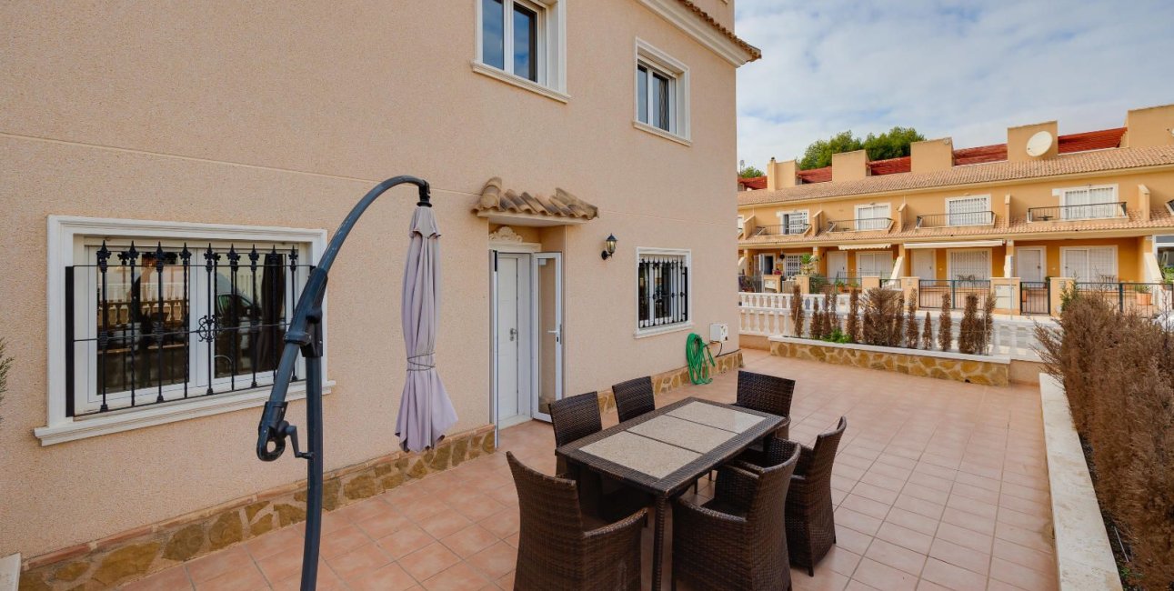 Rynek wtórny - Bungalows Planta Baja -
Orihuela-Costa - Los dolses