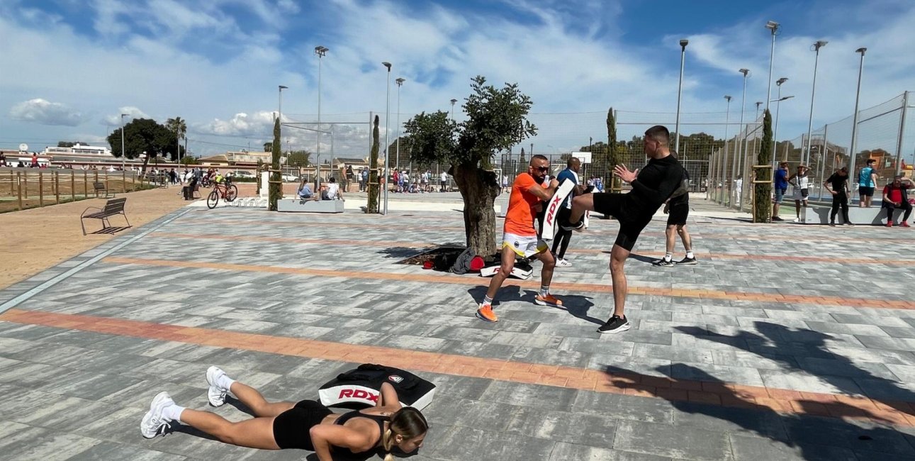 Rynek wtórny - Nauka -
Torrevieja - La Siesta