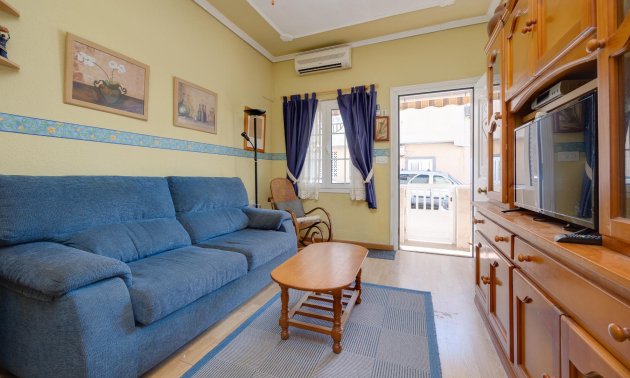 Rynek wtórny - Bungalow -
Torrevieja - Playa de La Acequion