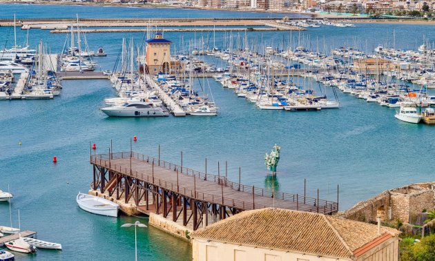 Rynek wtórny - Bungalow -
Torrevieja - Playa de La Acequion