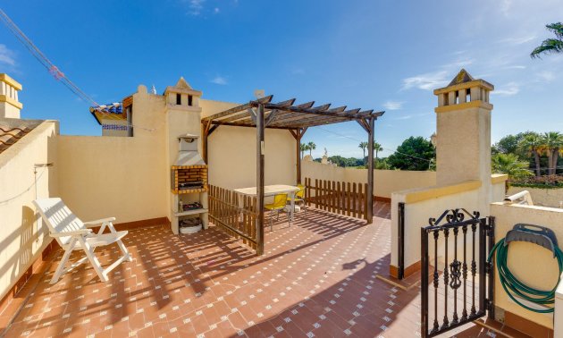 Rynek wtórny - Bungalow -
Orihuela Costa - Villamartín