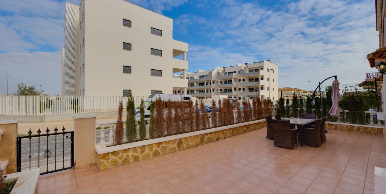 Rynek wtórny - Bungalows Planta Baja -
Orihuela Costa - Los Dolses