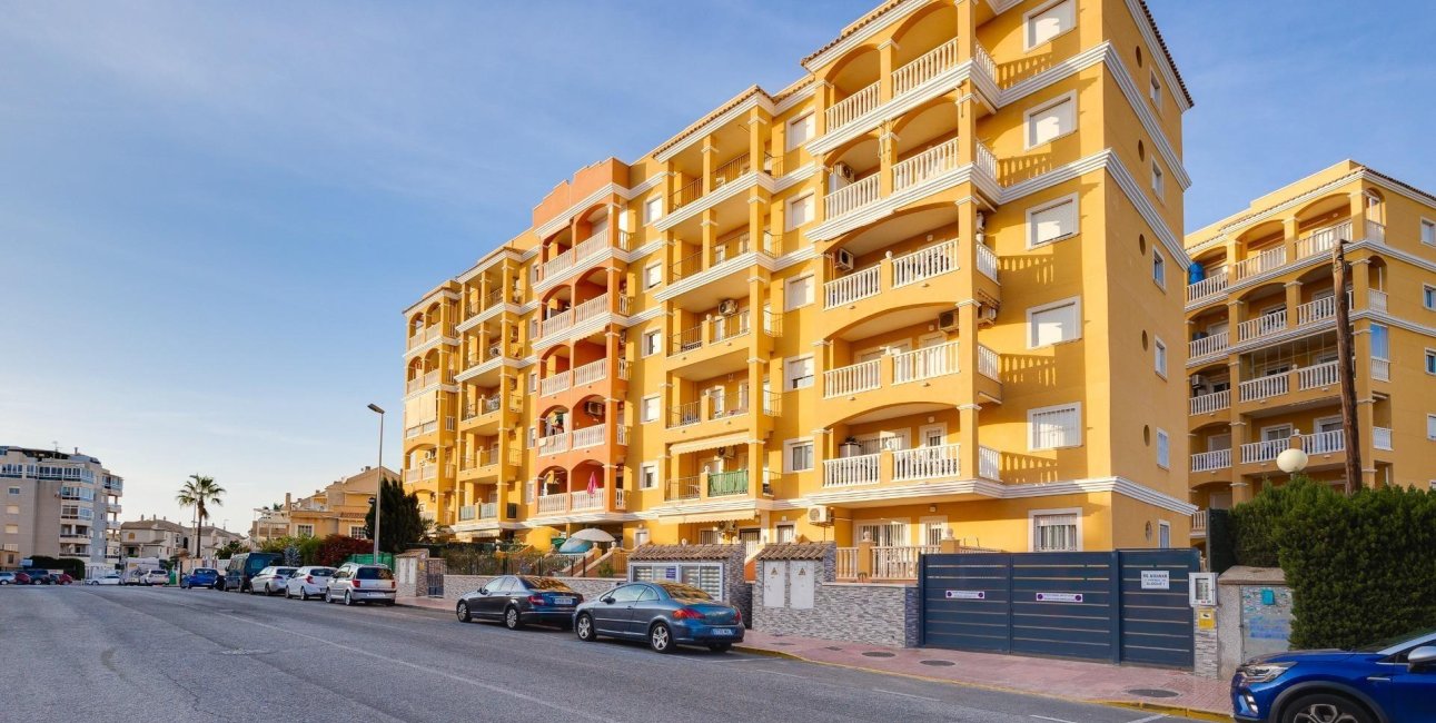 Resale - Apartment / flat -
Torrevieja - Torreblanca