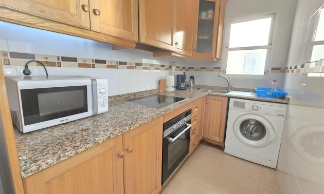 Resale - Apartment / flat -
Torrevieja - Torreblanca