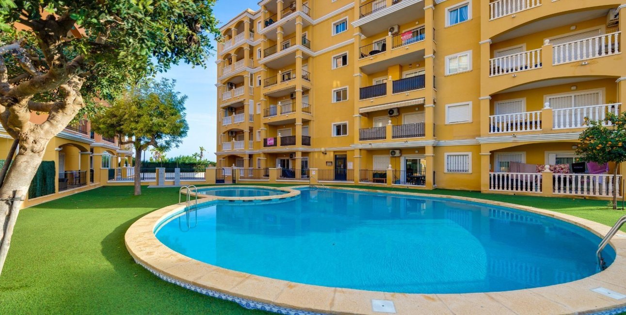 Resale - Apartment / flat -
Torrevieja - Torreblanca