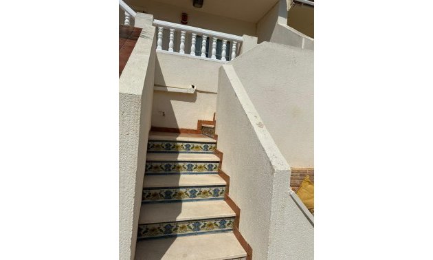 Resale - Bungalow -
Orihuela Costa