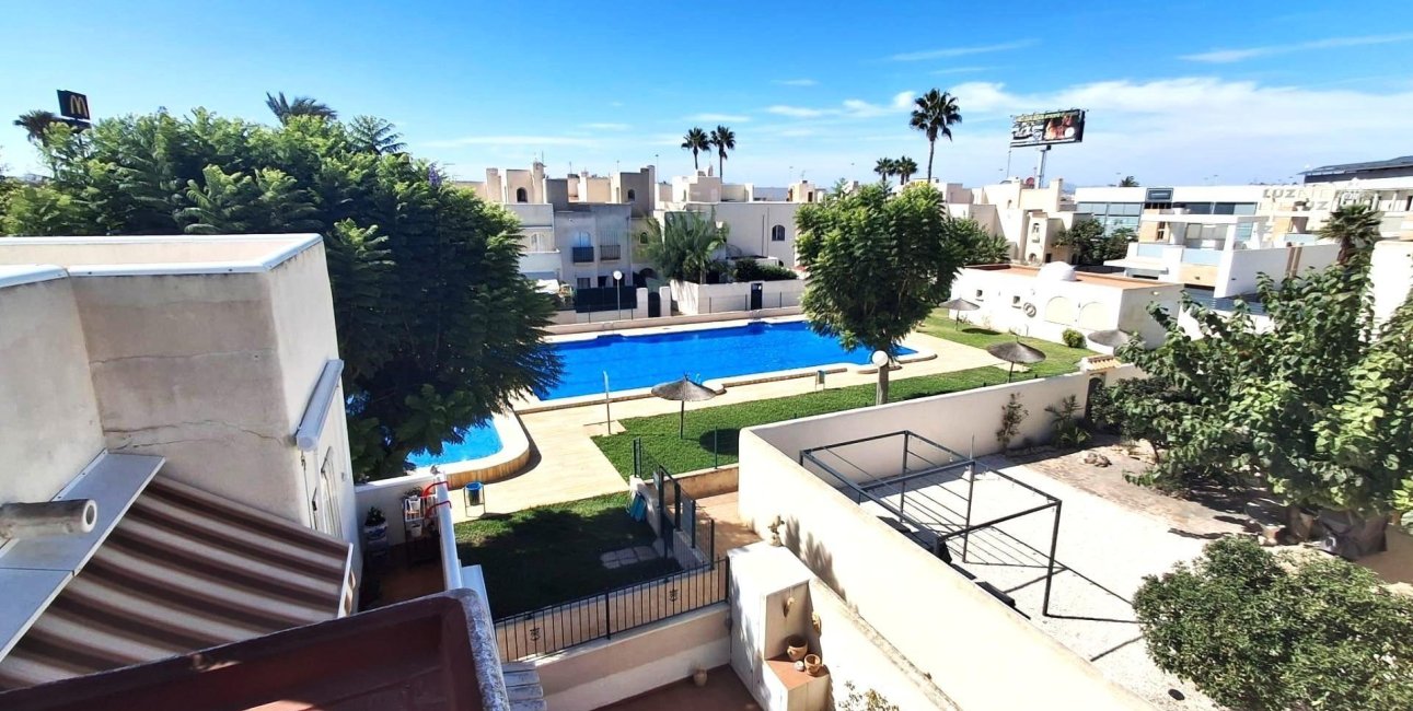 Rynek wtórny - Bungalow Planta Alta -
Torrevieja - Carrefour