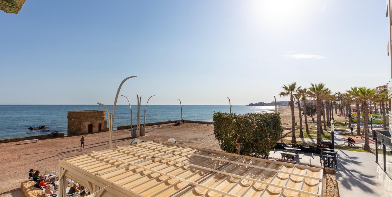 Resale - Apartment / flat -
Torrevieja - La Mata pueblo