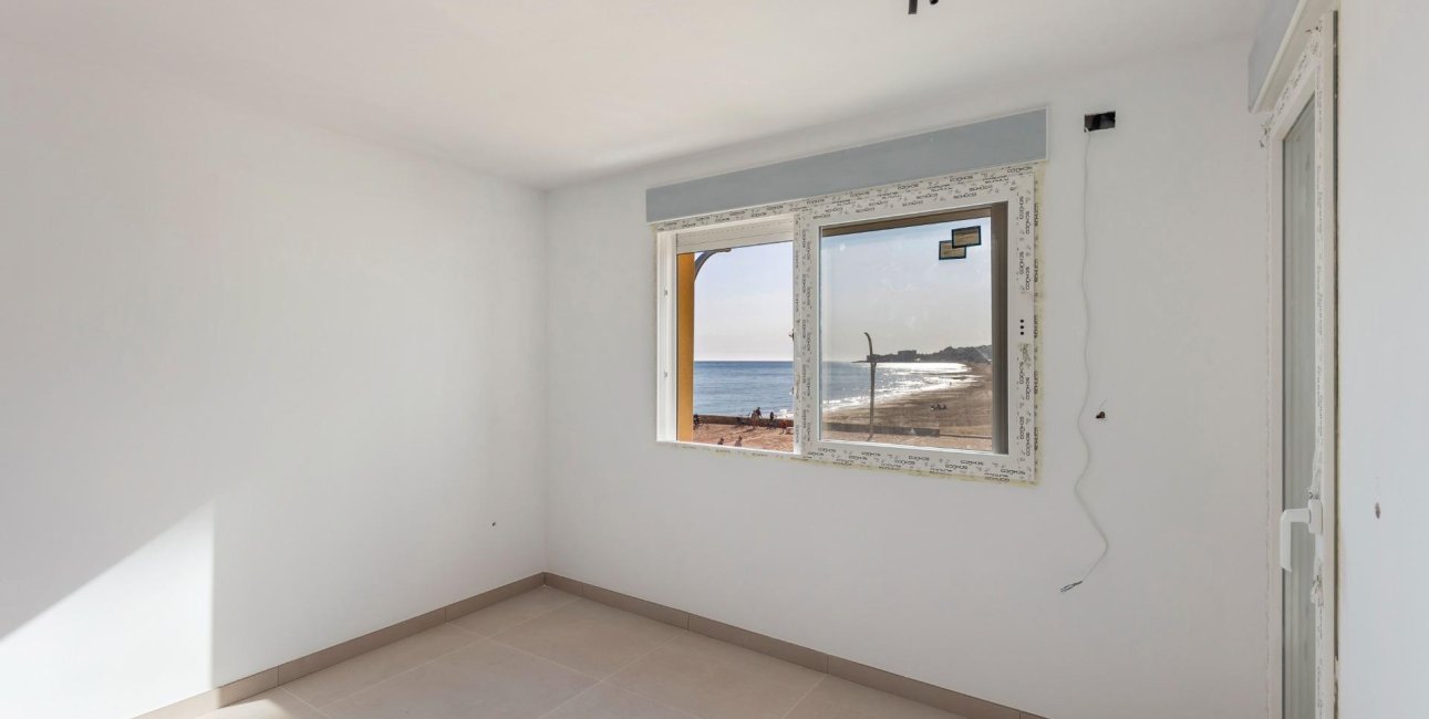 Resale - Apartment / flat -
Torrevieja - La Mata pueblo