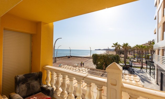 Resale - Apartment / flat -
Torrevieja - La Mata pueblo