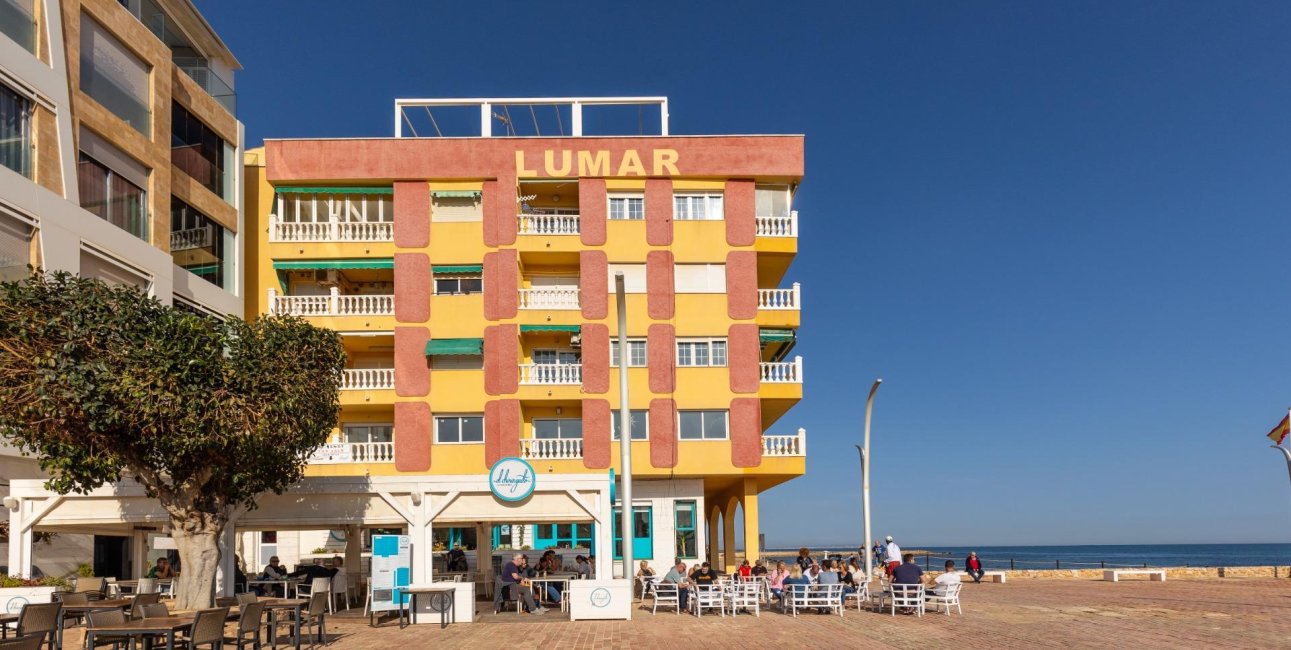 Rynek wtórny - Mieszkanie w bloku -
Torrevieja - La Mata pueblo