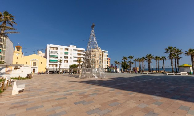 Resale - Apartment / flat -
Torrevieja - La Mata pueblo