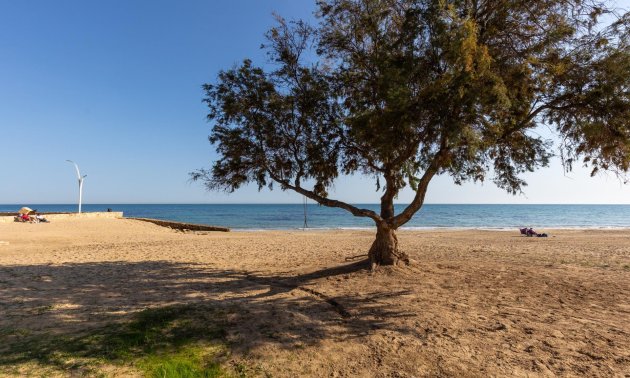 Rynek wtórny - Mieszkanie w bloku -
Torrevieja - La Mata pueblo