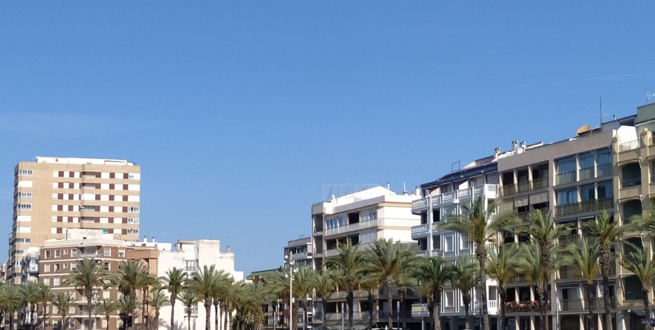 Rynek wtórny - Penthouse -
Torrevieja - Playa del Cura