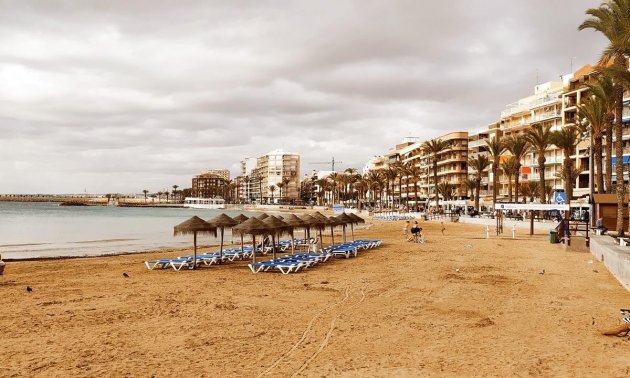 Rynek wtórny - Penthouse -
Torrevieja - Playa del Cura