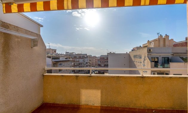 Resale - Penthouse -
Torrevieja - Centro