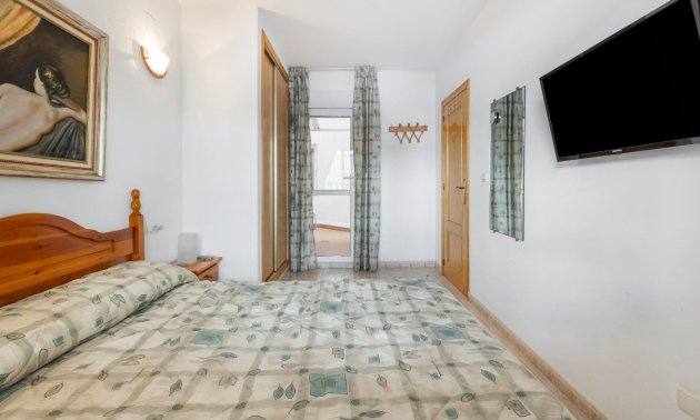 Resale - Apartment / flat -
Torrevieja - Playa del cura