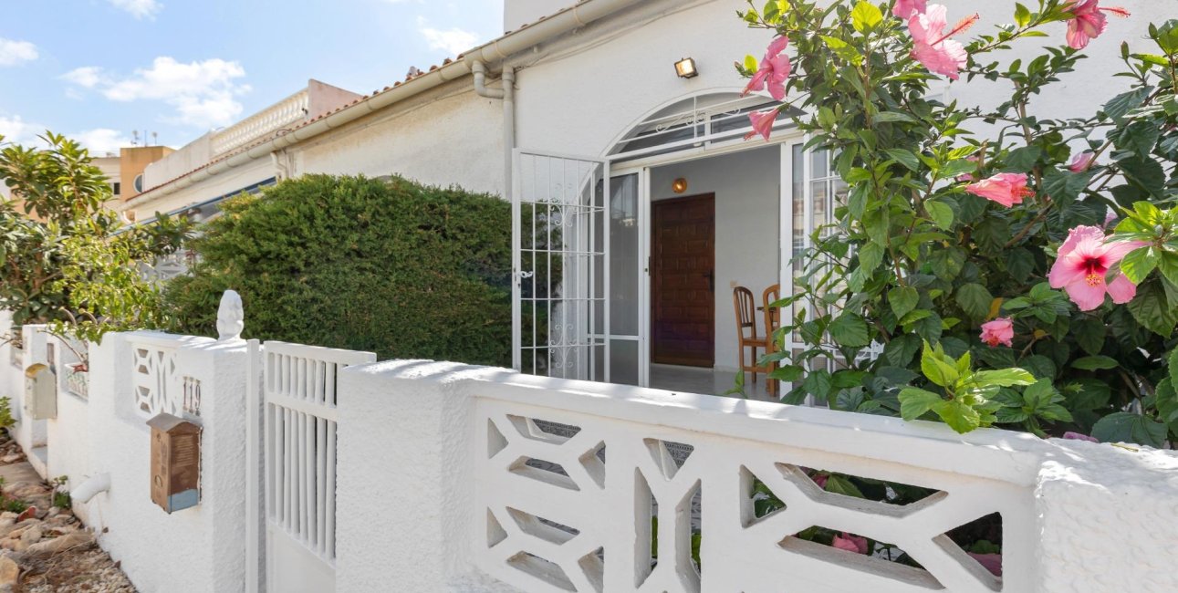 Reventa - Bungalow -
Torrevieja - San luis