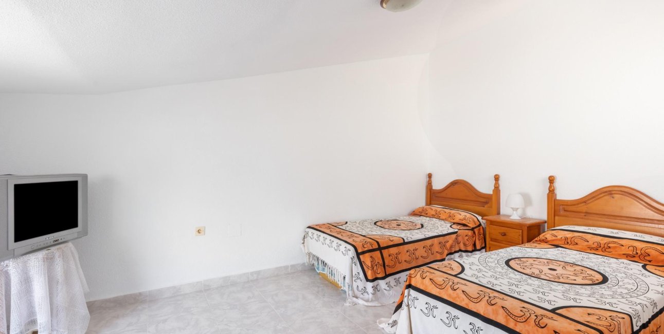 Reventa - Bungalow -
Torrevieja - San luis