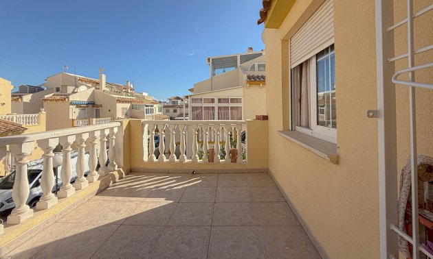 Resale - Quad -
Orihuela Costa - Playa Flamenca