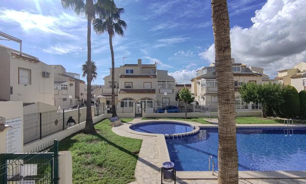 Resale - Quad -
Orihuela Costa - Playa Flamenca