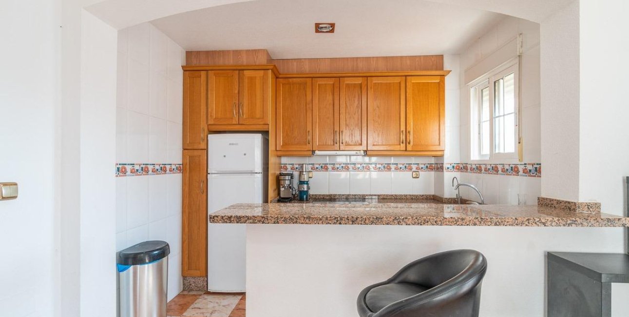 Resale - Villa -
Orihuela Costa - Los Dolses