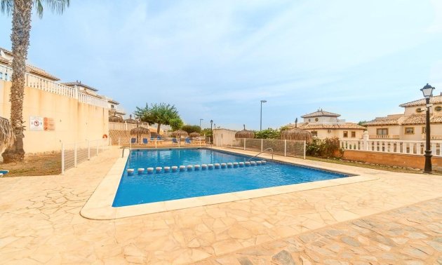 Resale - Villa -
Orihuela Costa - Los Dolses