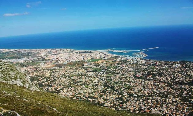 Rynek pierwotny - Mieszkanie w bloku -
Denia - Puerto Denia