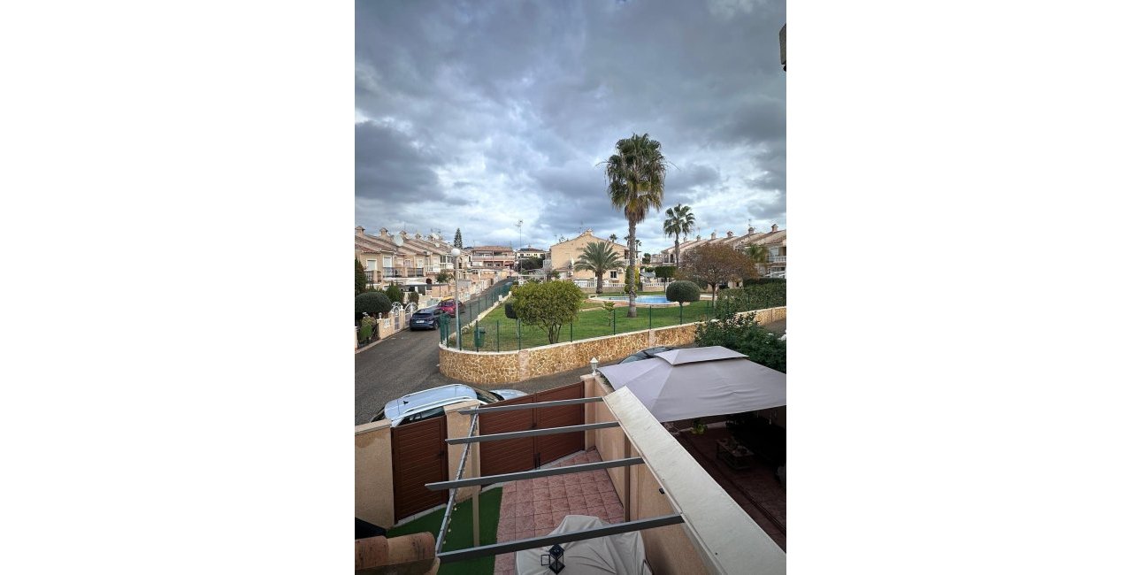 Resale - Townhouse -
Torrevieja - Aguas Nuevas