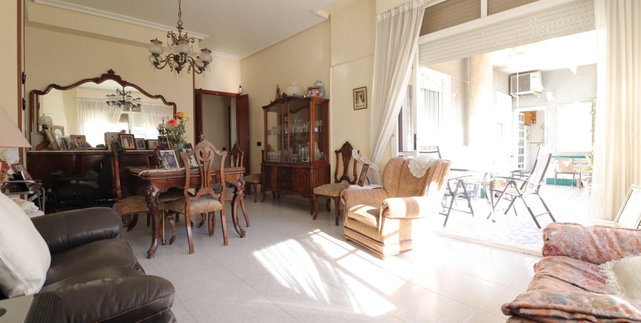 Resale - Apartment / flat -
Rojales - Rojales - Village