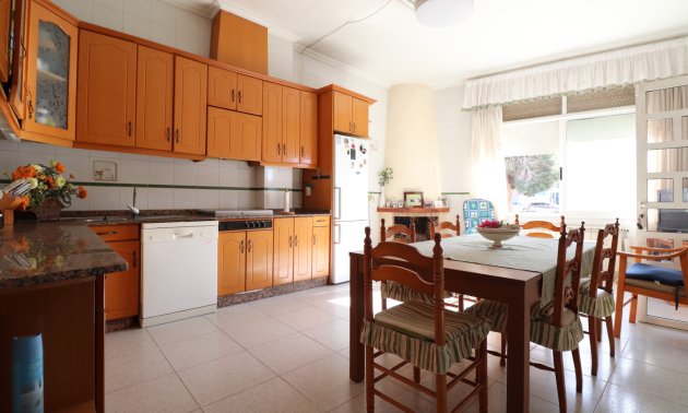 Resale - Apartment / flat -
Rojales - Rojales - Village