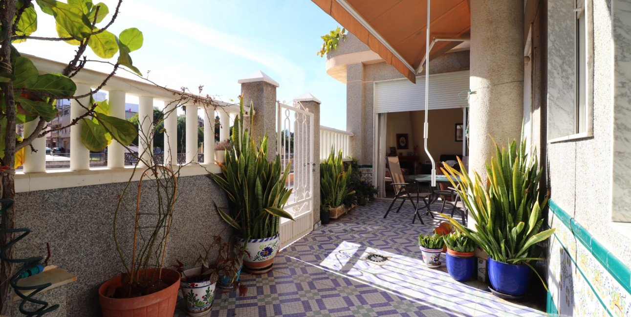 Resale - Apartment / flat -
Rojales - Rojales - Village