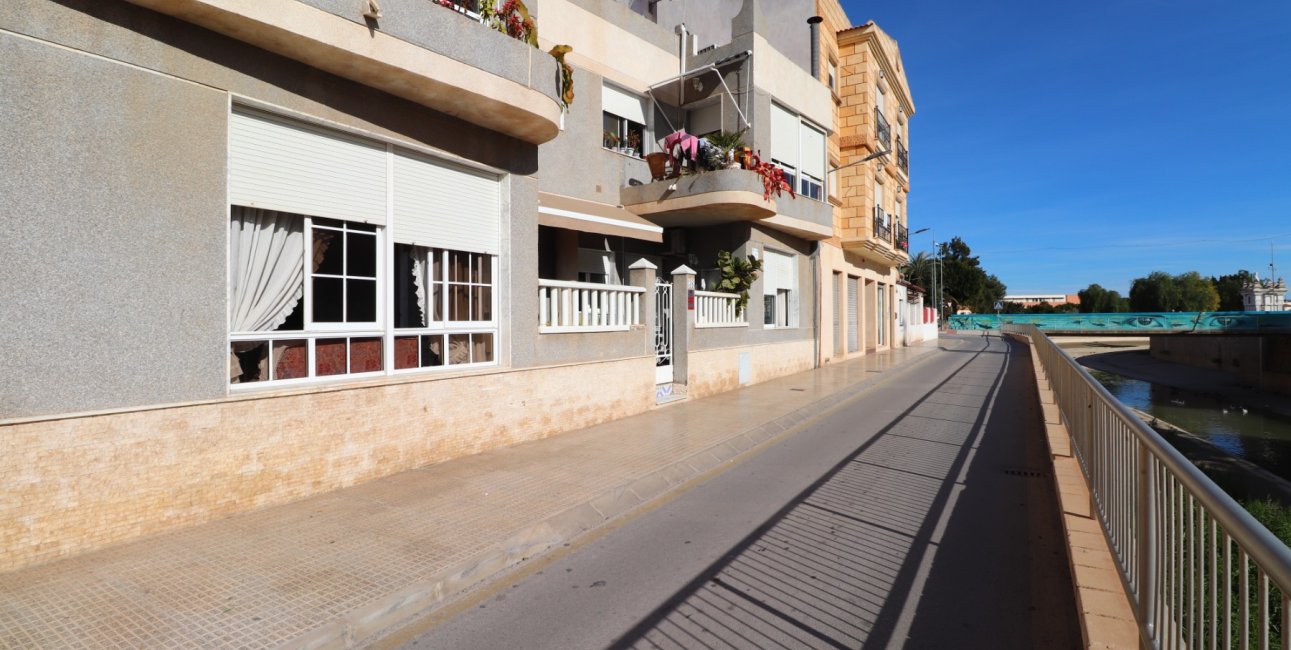 Resale - Apartment / flat -
Rojales - Rojales - Village