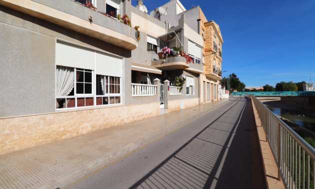 Resale - Apartment / flat -
Rojales - Rojales - Village