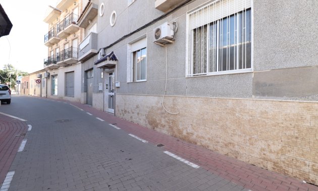 Resale - Apartment / flat -
Rojales - Rojales - Village