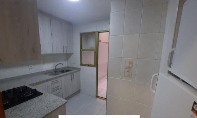 Resale - Apartment / flat -
Torrevieja - La Mata