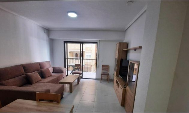 Resale - Apartment / flat -
Torrevieja - La Mata