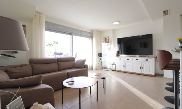 Resale - Apartment / flat -
Los Montesinos - Entre Naranjos / Vistabella Golf